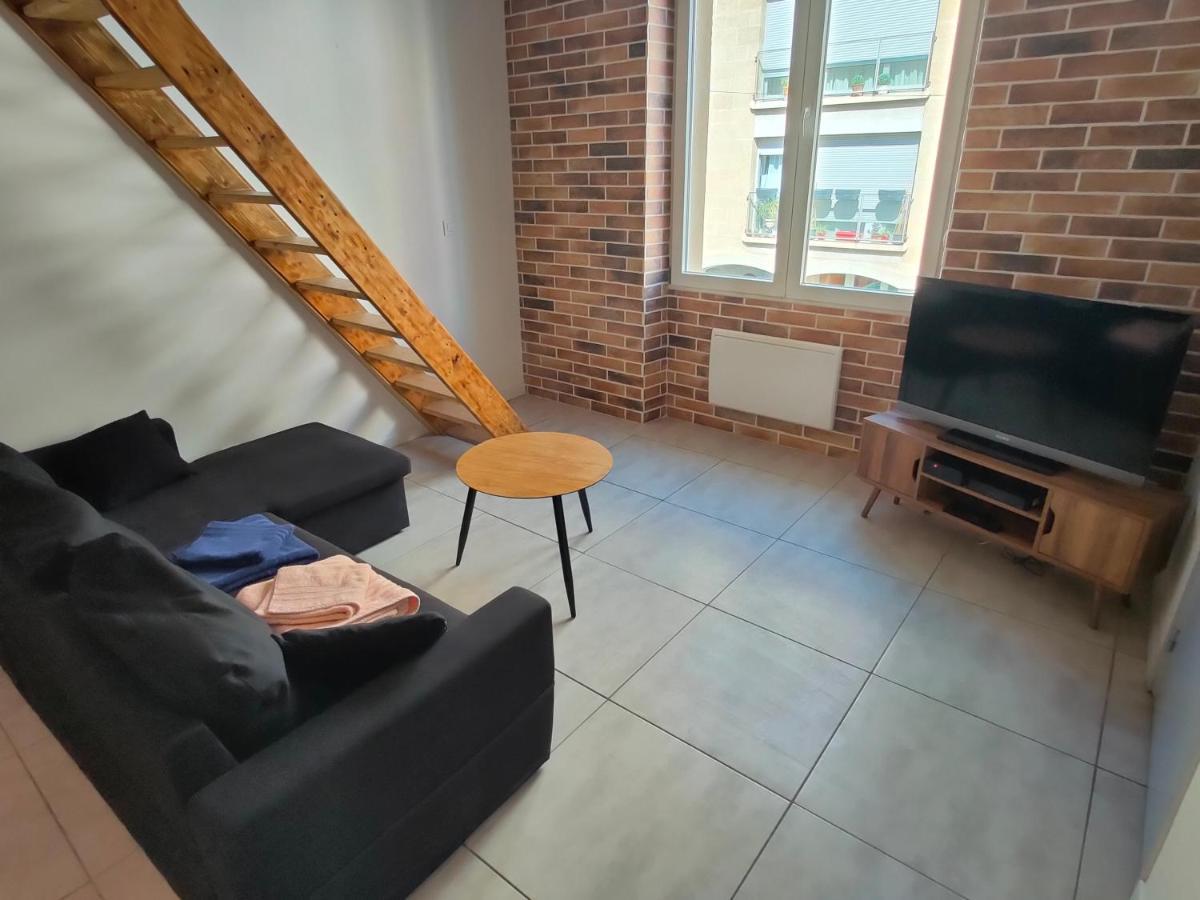 Joli Apparemment Type Loft Apartment Cavaillon Exterior photo