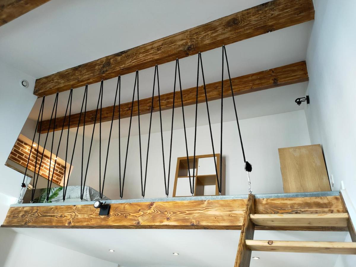 Joli Apparemment Type Loft Apartment Cavaillon Exterior photo